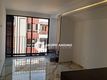 Se Vender Apartamento Penthouse Edificio Tower 44 - Girón