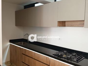 Se Vender Apartamento Penthouse Edificio Tower 44 - Girón