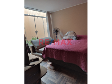 Se Vende Casa En Cedros De Villa Frente A Parque – Chorrillos