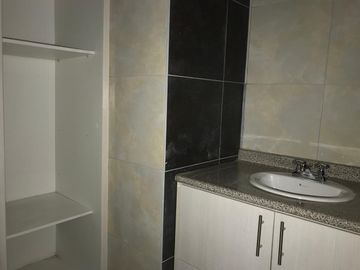 Vendo Departamento , sector Amagasi del Inca.