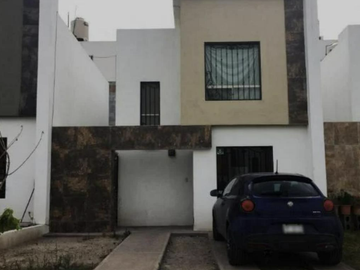 CASA EN REMATE EN COAHUILA SALTILLO VILLAS DE SAN FRANCISCO
