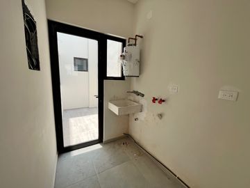 Venta de Departamentos Nuevos Climatizados de 2 Recámaras y 2 Baños Completos en Fracc. Tampiquera.