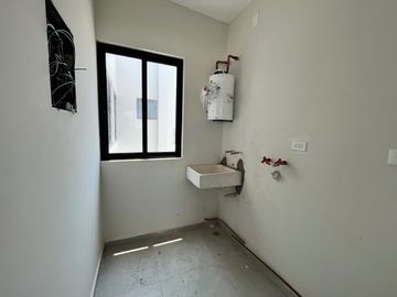 Venta de Departamentos Nuevos Climatizados de 2 Recámaras y 2 Baños Completos en Fracc. Tampiquera.