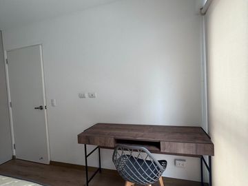 Exclusivo Departamento Amoblado San Isidro - 2 Cuadras Del Parque Olivar