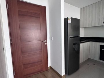 Exclusivo Departamento Amoblado San Isidro - 2 Cuadras Del Parque Olivar