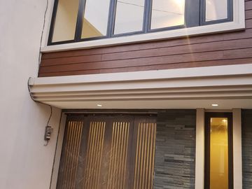 Dijual Rumah Mewah di Galaxi Bumi Permai - 4+1 KT, Minimalis Modern