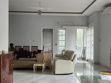 FOR RENT RUMAH BARU SIAP HUNI DI KALIBATA UTARA JAKARTA SELATAN