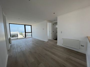 I. Holzapfel #704. Casa con Vista al Mar 4D5B en Pinares de Montemar