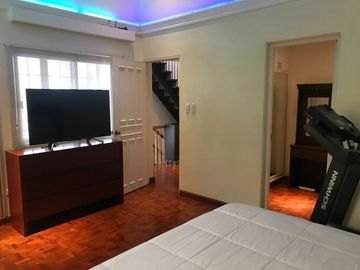 SEMI-FURNISHED 4-BEDROOM TOWNHOUSE FOR SALE AT CASA VERDE, PASIG CITY