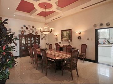 Mansión en venta - Urb. Vistasol vía Samborondón, vista al Río Babahoyo