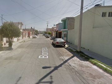 Casa en Remate Bancario; adquiérela muy por debajo de su valor comercial real.
