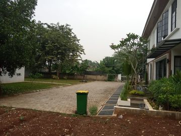 Town House Mewah siap huni 2lantai murah dibintaro sektor 3 diciputat,tangsel