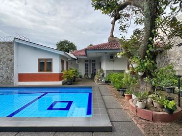 RUMAH at Jl BANGKA, KEMANG, JAKSEL