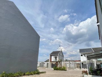 DIJUAL RUMAH CLUSTER BARU 2 LANTAI SYARIAH MURAH DI PERUMAHAN PINANG PAMULANG JUAL DEKAT UNPAM