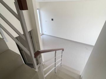 DIJUAL RUMAH CLUSTER BARU 2 LANTAI SYARIAH MURAH DI PERUMAHAN PINANG PAMULANG JUAL DEKAT UNPAM
