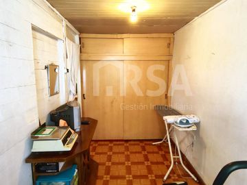 LINDA CASA DE 5 DORMITORIOS EN PASAJE TRANQUILO Y SEGURO, COMUNA DE SAN JOAQUÍN