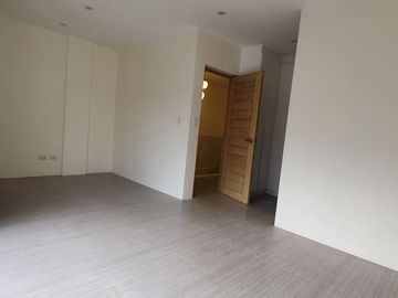 Elegant Duplex House and Lot for sale in San Mateo Rizal near Marikina City and Batasan Quezon City