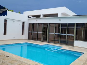 CASA EN VENTA CONDOMINIO BARCELONA DE INDIAS ZONA NORTE