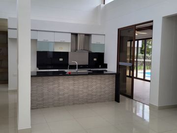 CASA EN VENTA CONDOMINIO BARCELONA DE INDIAS ZONA NORTE