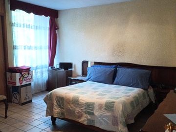 CASA EN VENTA LOMAS SLP