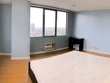 Astoria Plaza | Two Bedroom 2BR Condo Unit For Sale - #4100