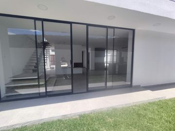 Sector Rancho San Francisco Cumbayá Tanda Casas Venta Sin Adosar.
