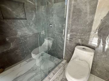 Casa en Venta en Lomas de Chapultepec con 280m2 de terreno