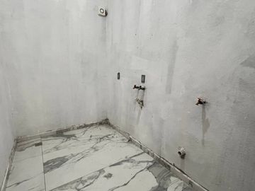 Casa en Venta en Lomas de Chapultepec con 280m2 de terreno