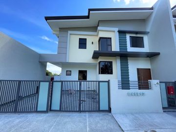Affordable RFO 4-Bedroom Single Attached House and Lot for sale in Dasmarinas Cavite