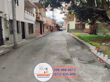 Amplia casa  de venta con áreas verdes, Sector Huayna Cápac C1259