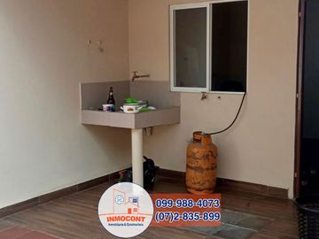 Amplia casa  de venta con áreas verdes, Sector Huayna Cápac C1259