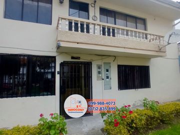 Amplia casa  de venta con áreas verdes, Sector Huayna Cápac C1259