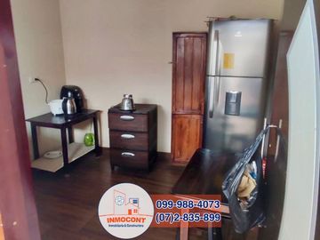 Amplia casa  de venta con áreas verdes, Sector Huayna Cápac C1259