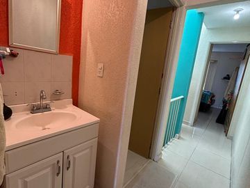 Casa en Venta en Los Héroes Tecamac
