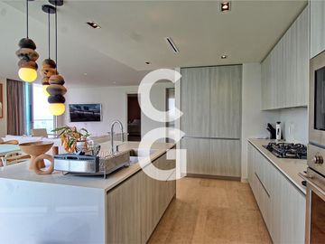 Departamento en Venta en Cancun en SLS Harbour Beach en Puerto Cancun 3 Rec