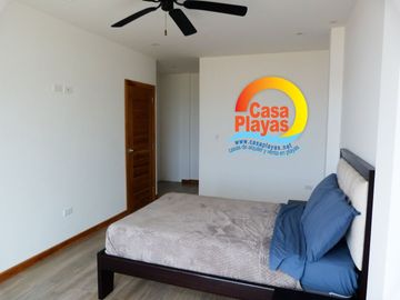 Casa Nueva Frente Al Mar de Venta en Playas, Sector El Pelado, Zona Privada