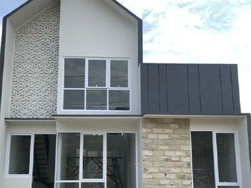 Rumah Rq Cilebut Dekat Stasiun, Baru MEZZANINE/2/1 LANTAI, Murah Syariah, Sukaraja Bogor Jual Dijual