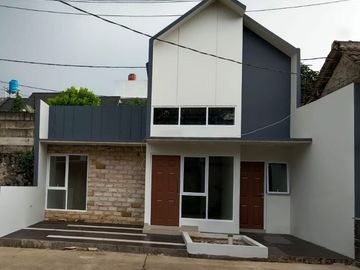 Rumah Rq Cilebut Dekat Stasiun, Baru MEZZANINE/2/1 LANTAI, Murah Syariah, Sukaraja Bogor Jual Dijual