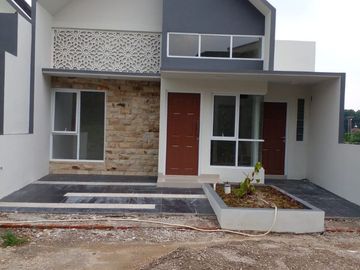 Rumah Rq Cilebut Dekat Stasiun, Baru MEZZANINE/2/1 LANTAI, Murah Syariah, Sukaraja Bogor Jual Dijual