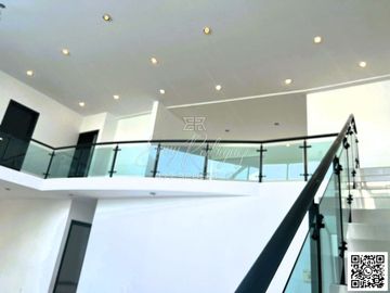 CASA EN VENTA CAÑADA NORTE, DE LUJO, 4 REC. UNA ABAJO, EQUIPADA, DOBLE ALTURA