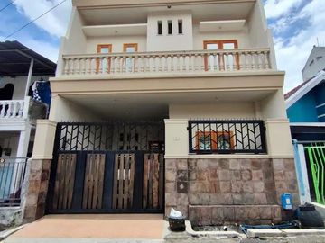 Rumah 2,5 Lantai Luas 97 di Borobudur Sukarno Hatta Suhat Malang