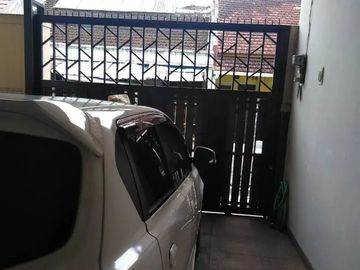 Rumah 2,5 Lantai Luas 97 di Borobudur Sukarno Hatta Suhat Malang