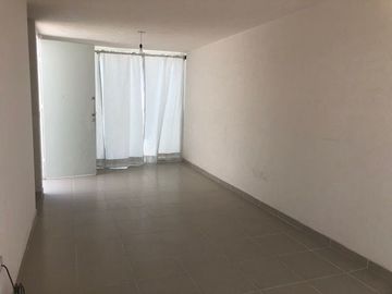 Casa en renta dos niveles en residencial la vida