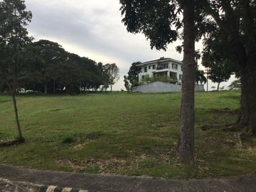 Present Vacant Lot For Sale in Manila Southwoods Residential Estates near the Golf Course