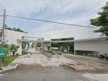 CASA EN FRACC. BUGAMBILIAS, CIUDAD DEL CARMEN, CHAMPECHE, ¡NO CREDITOS!