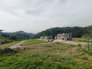 Brand New Luxury Home! For Sale near Quezon City