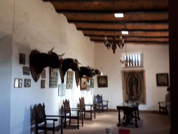 # Casco de Hacienda con Terreno en 420 Has en El Estado de Hidalgo.