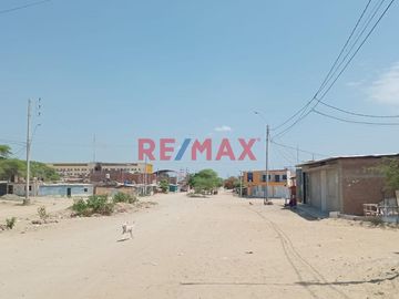 Venta De Casa En Av. Tallanes - Urb. Nuevo Sullana. ID: 1083203