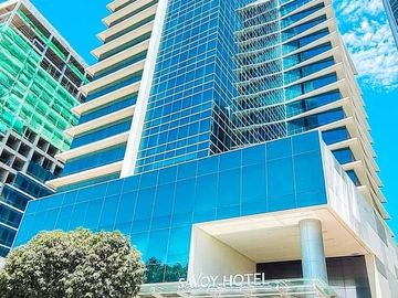 Beach Condo For Sale in Mactan