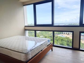 Beach Condo For Sale in Mactan
